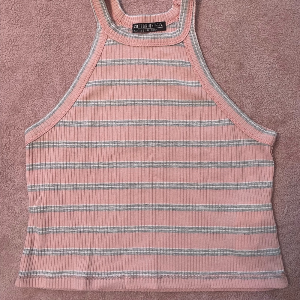 Cute high neck crop top/tank top in light pink grey & white. Perfect for summer